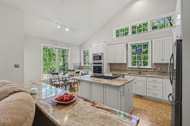 1224 E Pointe Drive, Durham, NC 27712