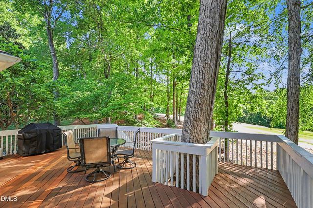 1224 E Pointe Drive, Durham, NC 27712
