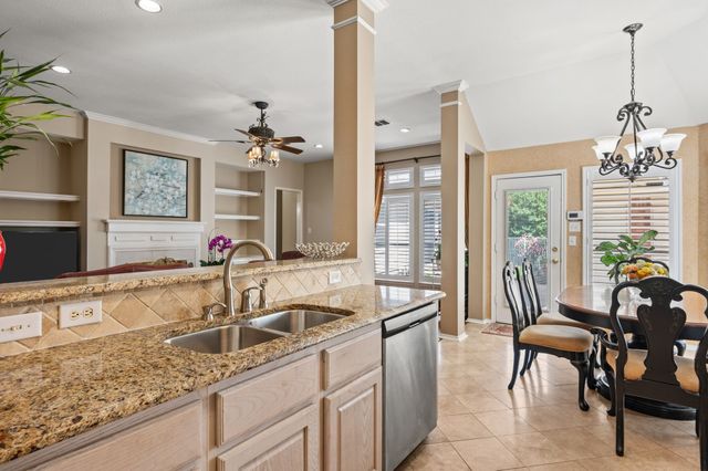926 Creekbend Drive, Keller, TX 76248