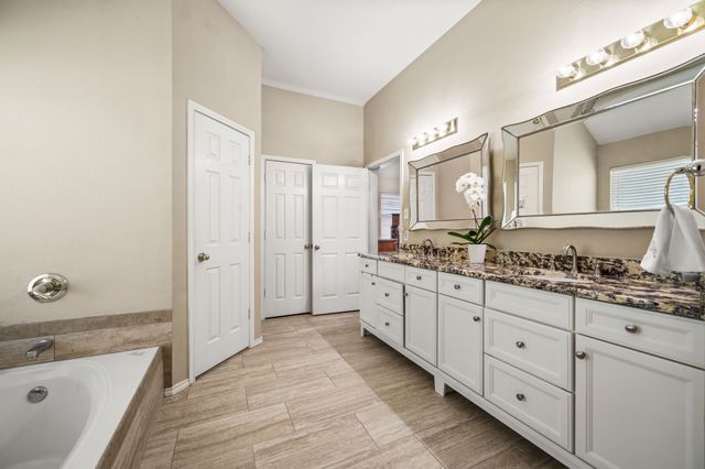 926 Creekbend Drive, Keller, TX 76248
