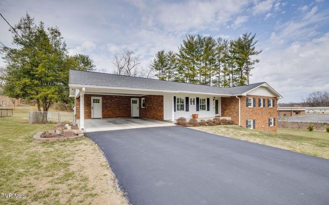 208 Bonita Drive, Johnson City, TN 37604