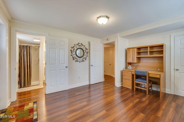 208 Bonita Drive, Johnson City, TN 37604