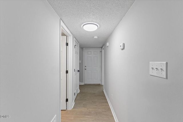 4101 Five Oaks Drive 40, Durham, NC 27707