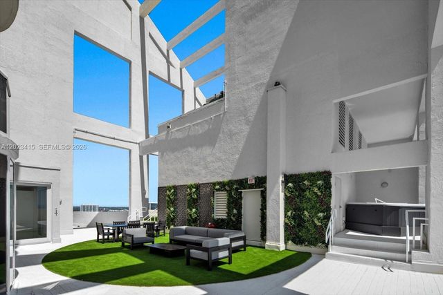 17555 Collins Ave 3204, Sunny Isles Beach, FL 33160