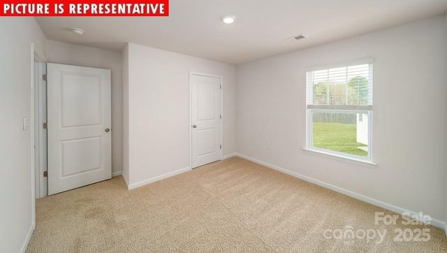 11124 Cardinal Creek Avenue, Charlotte, NC 28215