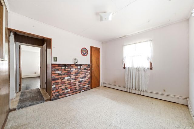 235 N 7th Street, Lindenhurst, NY 11757