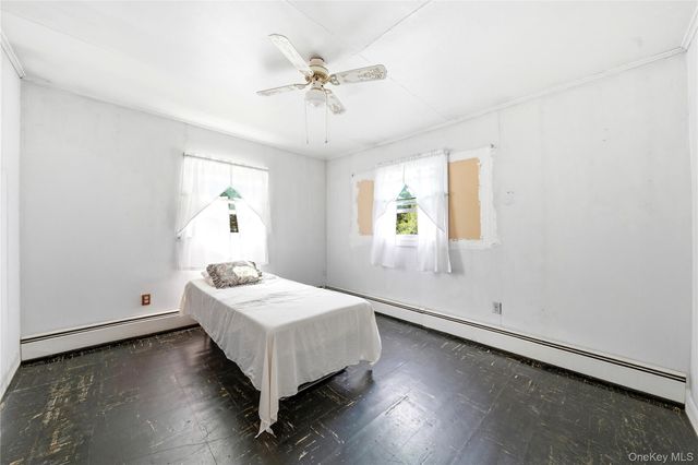 235 N 7th Street, Lindenhurst, NY 11757