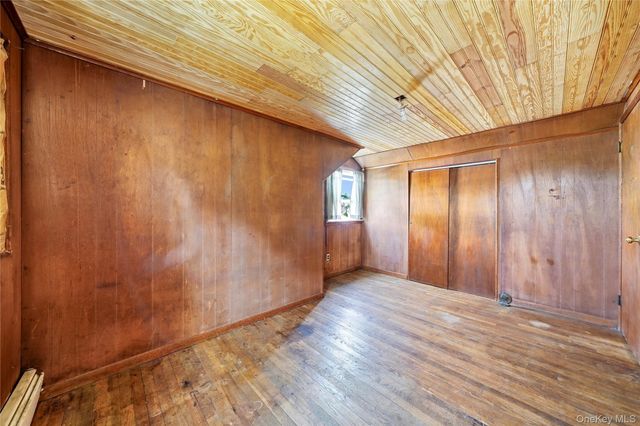 235 N 7th Street, Lindenhurst, NY 11757