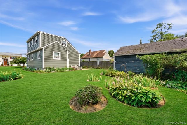 235 N 7th Street, Lindenhurst, NY 11757