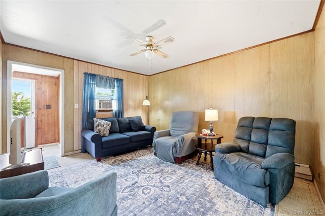 235 N 7th Street, Lindenhurst, NY 11757