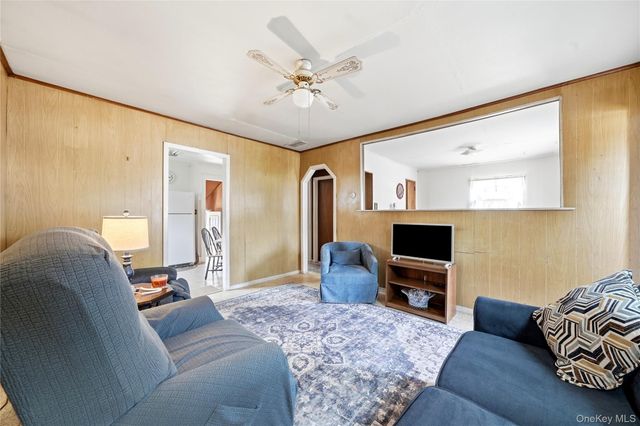 235 N 7th Street, Lindenhurst, NY 11757