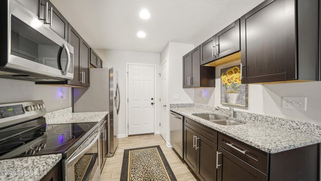4744 RIDGEWOOD Avenue, Jacksonville, FL 32207