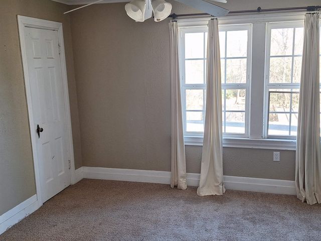 921 N Montgomery St, Gilmer, TX 75644