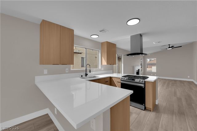 522 Tabony Avenue, Henderson, NV 89011