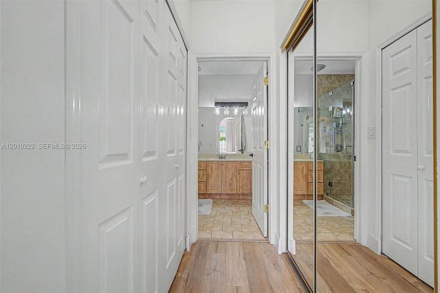 14231 NW 83rd Ave, Miami Lakes, FL 33016