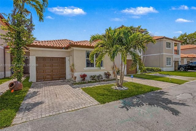 14231 NW 83rd Ave, Miami Lakes, FL 33016