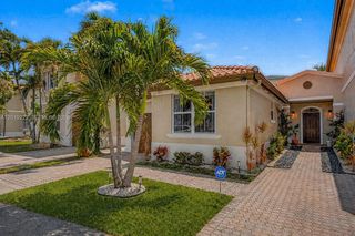 14231 NW 83rd Ave, Miami Lakes, FL 33016