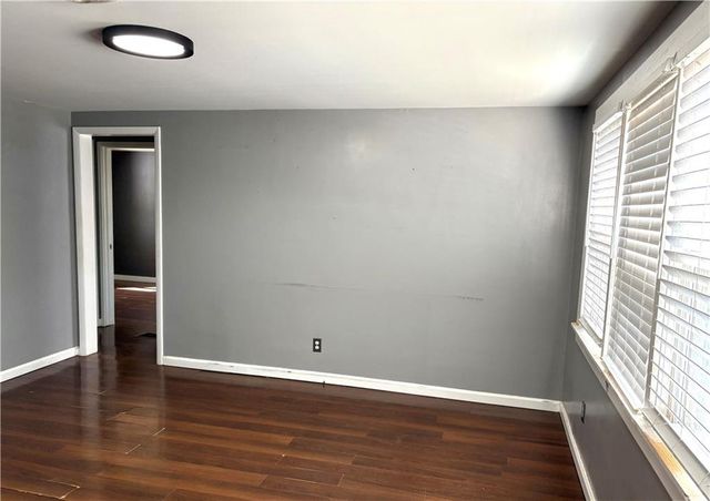 480 Fieldcrest Drive, Pittsburg, KS 66762