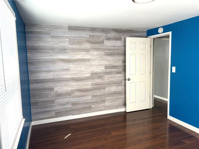 480 Fieldcrest Drive, Pittsburg, KS 66762