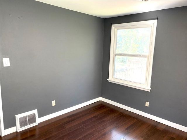 480 Fieldcrest Drive, Pittsburg, KS 66762