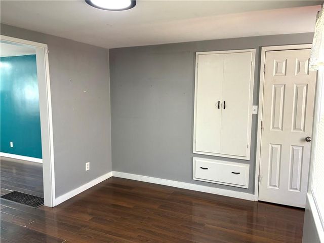 480 Fieldcrest Drive, Pittsburg, KS 66762