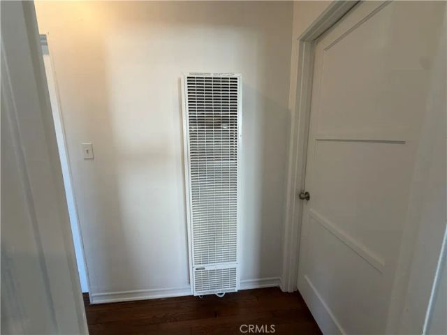 9471 La Salle Avenue, Los Angeles, CA 90047