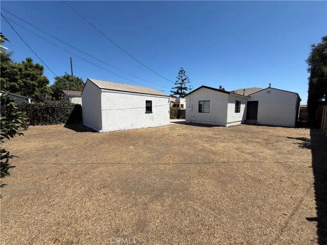 9471 La Salle Avenue, Los Angeles, CA 90047
