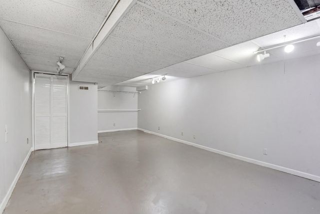 4314 N ASH St, Spokane, WA 99205