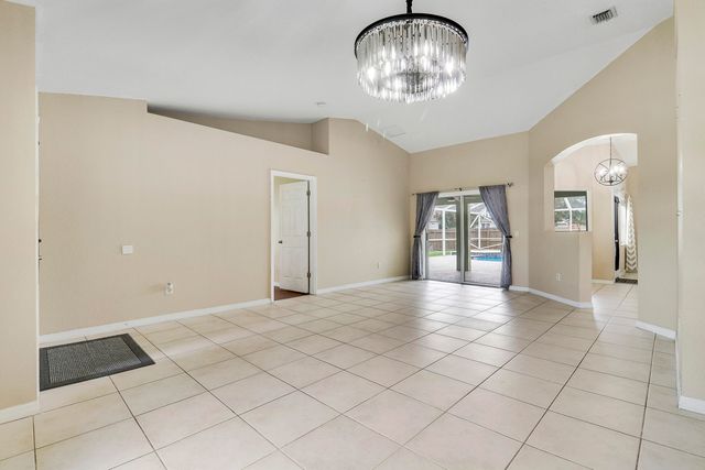 436 SW Bradshaw Circle, Port St. Lucie, Port St Lucie, FL 34953