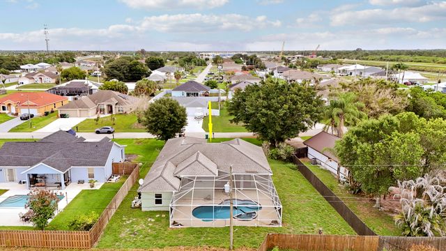 436 SW Bradshaw Circle, Port St. Lucie, Port St Lucie, FL 34953