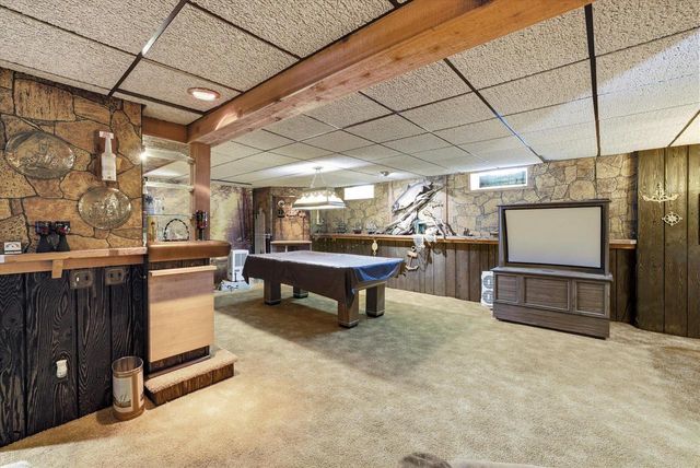 W166N10436 Surrey DRIVE, Germantown, WI 53022