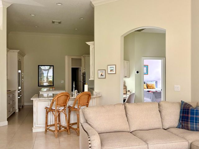 808 SW Classico Court, Port St. Lucie, Port St Lucie, FL 34986