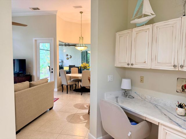 808 SW Classico Court, Port St. Lucie, Port St Lucie, FL 34986