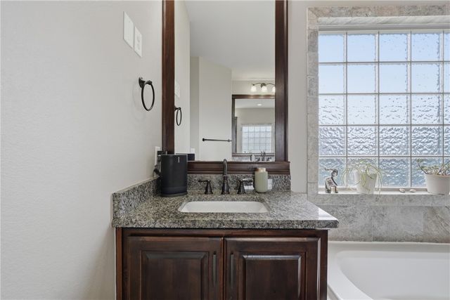 3705 SW Banbury Drive, Bentonville, AR 72713
