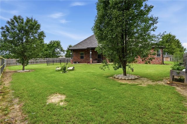 3705 SW Banbury Drive, Bentonville, AR 72713