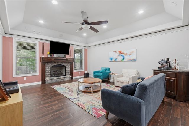 3705 SW Banbury Drive, Bentonville, AR 72713