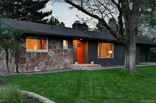 1700 S Ames Street, Lakewood, CO 80232