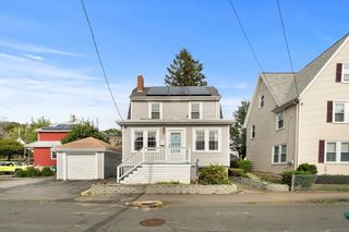 21 Lake View Pl, Lynn, MA 01904