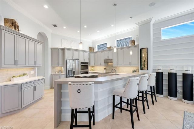 28585 Via D Arezzo DR, Bonita Springs, FL 34135
