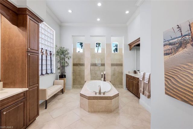 28585 Via D Arezzo DR, Bonita Springs, FL 34135