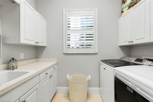 28585 Via D Arezzo DR, Bonita Springs, FL 34135