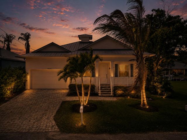 2534 SW Conch Cove Lane, Palm City, FL 34990