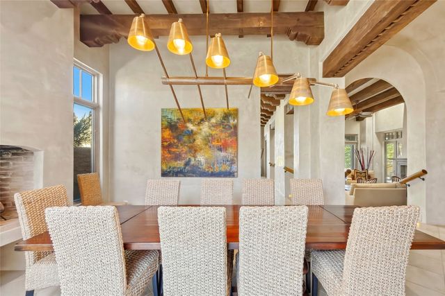 4 Avenida Herrera, Santa Fe, NM 87506