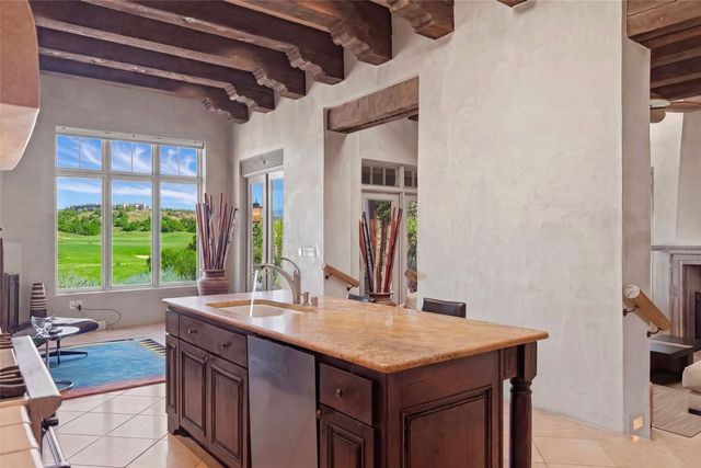 4 Avenida Herrera, Santa Fe, NM 87506