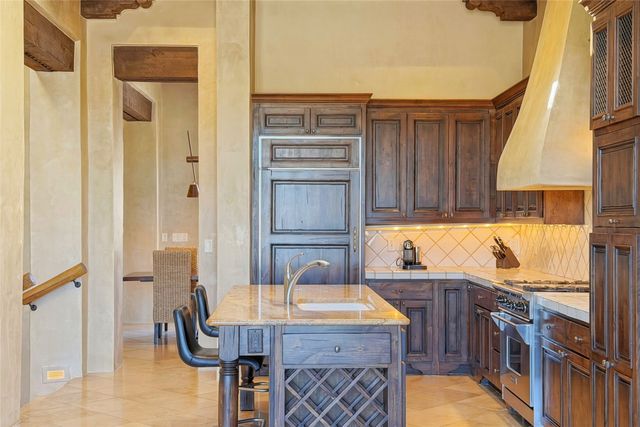 4 Avenida Herrera, Santa Fe, NM 87506