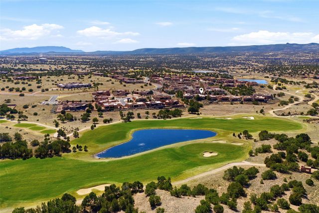 4 Avenida Herrera, Santa Fe, NM 87506