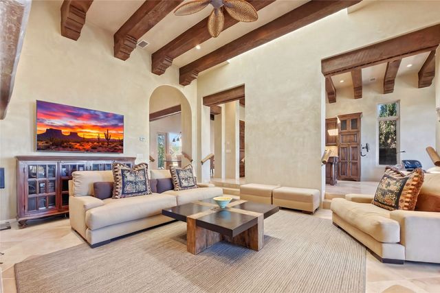 4 Avenida Herrera, Santa Fe, NM 87506