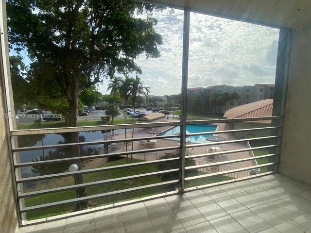 1810 SW 81st Avenue 2311, North Lauderdale, FL 33068