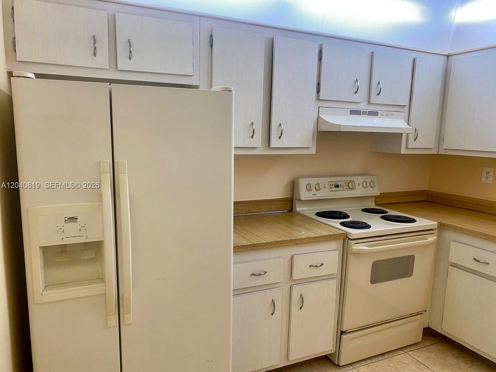 1810 SW 81st Avenue 2311, North Lauderdale, FL 33068