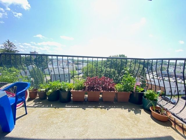 500 Washington St 506, Quincy, MA 02169